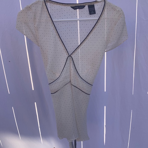 Shear polka-dot top New York & Company - Picture 4 of 7